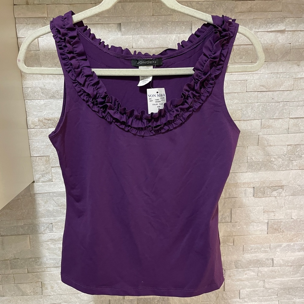 Jonden NWT Purple Ruffle Tank Size Medium